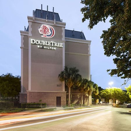 Doubletree By Hilton Austin-University Area Hotel Exterior photo